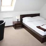 Marina - Zurawi Kat 3* Górkło