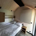 Kompleks wypoczynkowy żurawi Kąt 3*