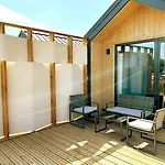 Marina - żurawi Kąt 3*