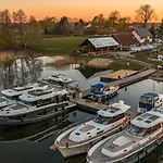 Marina - żurawi Kąt Aldeamento Turístico Górkło