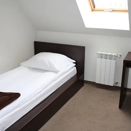 Marina - Zurawi Kat 3* Górkło