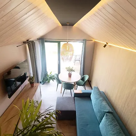 Marina - Zurawi Kat 3* Górkło