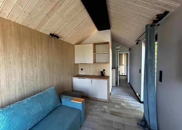 Marina - Zurawi Kat 3* Górkło